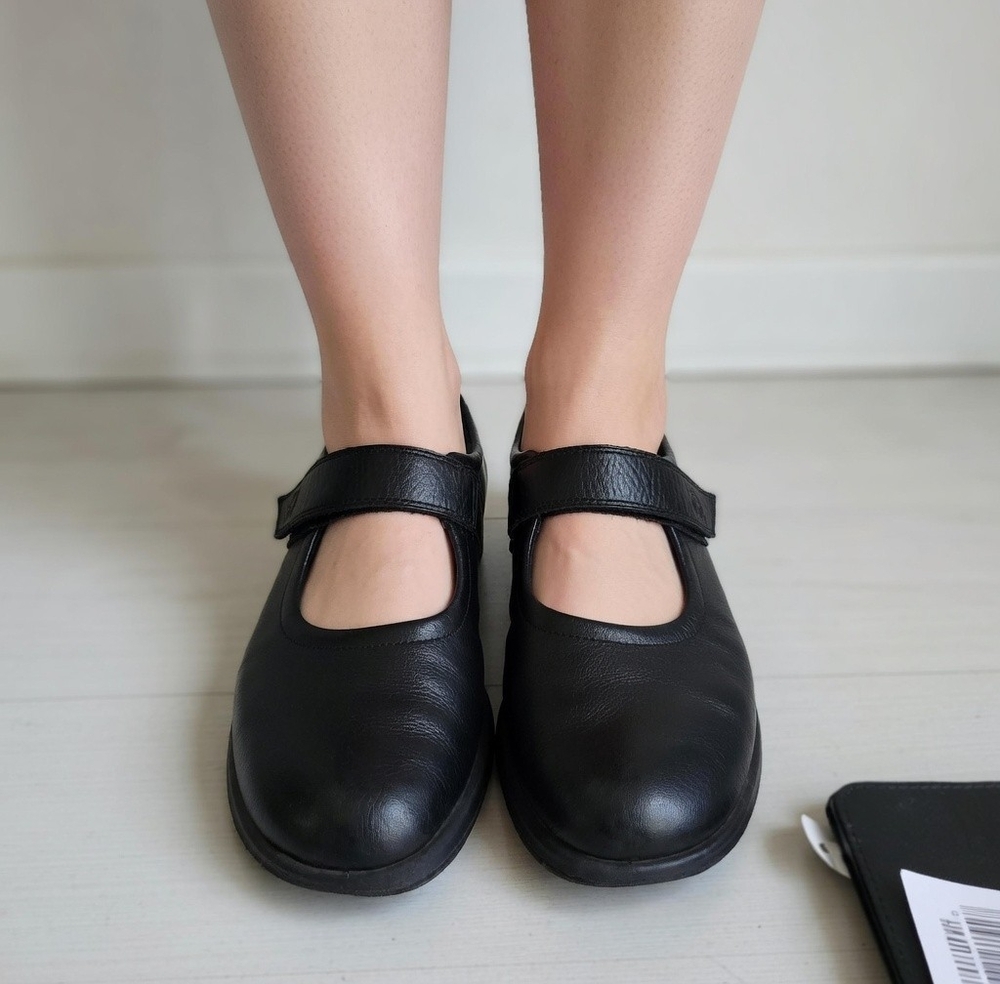 ECCO Biom Life Mary Jane Black Leather Hook Loop Comfort Flats Women Sz 9 /40 G+ - Picture 3 of 9